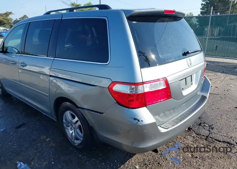 2005 Honda Odyssey Ex-L from USA, damaged, VIN 5FNRL38745B059465